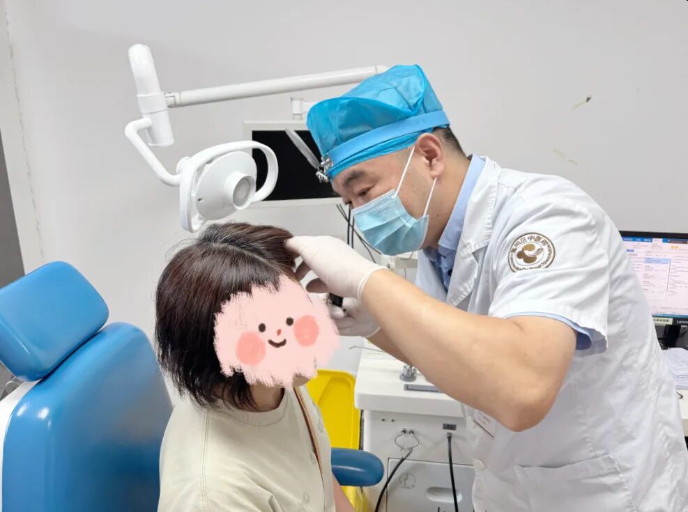 小小一个洞，让18岁姑娘痛到上医院！医生：年轻女性易中招……