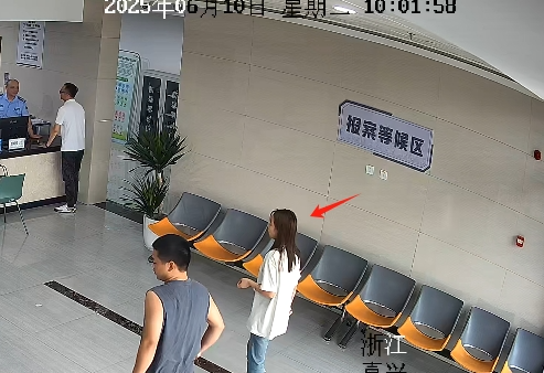 女子走进派出所：他们说我是逃犯！警员：你真是！