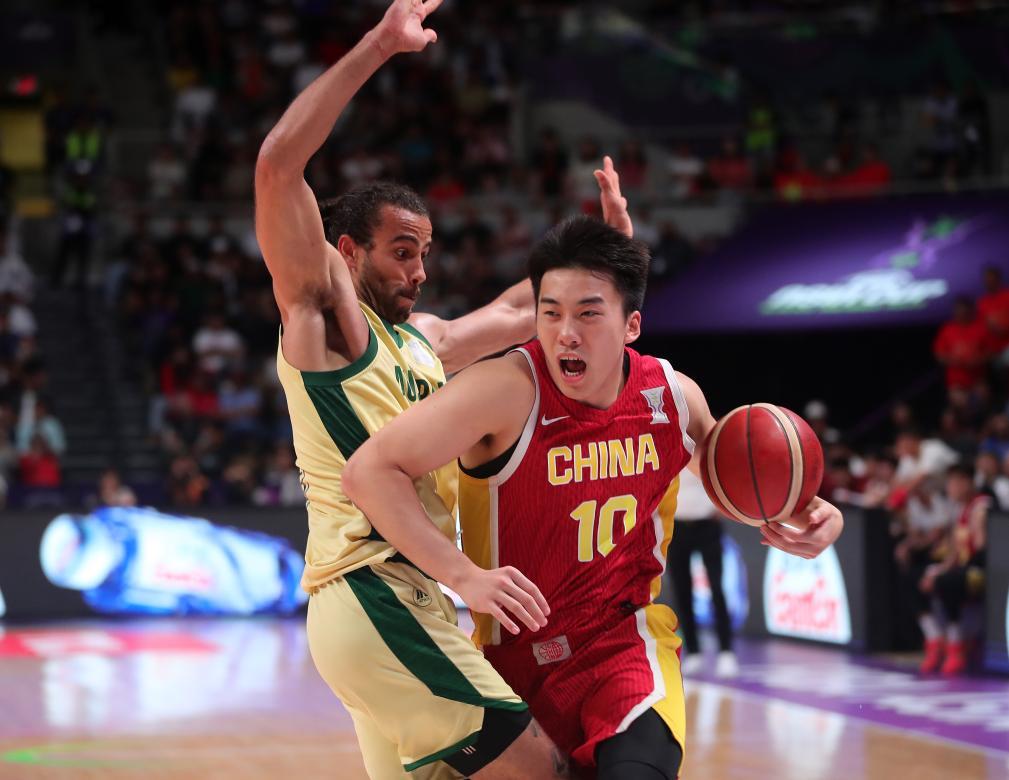 下一次，我们把这一分赢回来——专访中国男篮队员王俊杰