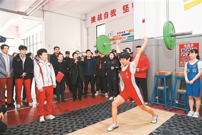 一场跨越时空的精神对话——中国奥运冠军走进延安