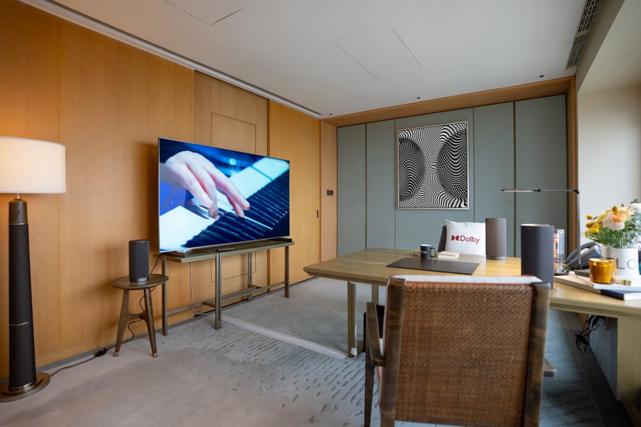 杜比实验室与TCL携手展示杜比全景声FlexConnect,破解家居影音布局难题