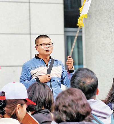 越南导游见证中越跨境游日益红火