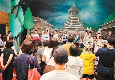 内地与港澳文旅界交流活动走进贵州——在黔山秀水之间，领略多彩文化魅力