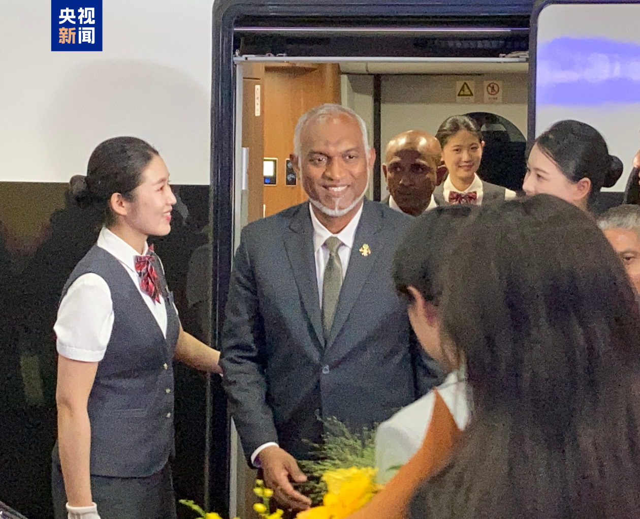 马尔代夫总统穆伊兹抵达北京 将出席抗战胜利80周年纪念活动