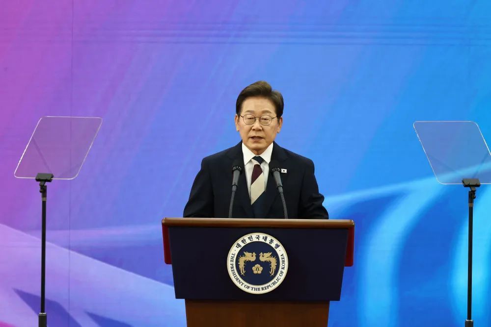 李在明和特朗普打电话，聊了遇袭受伤经历