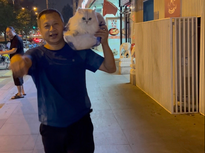 每个生命都有它的花期，要耐心等待它的开放！