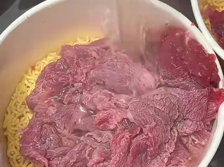 这方便面够方便了吧