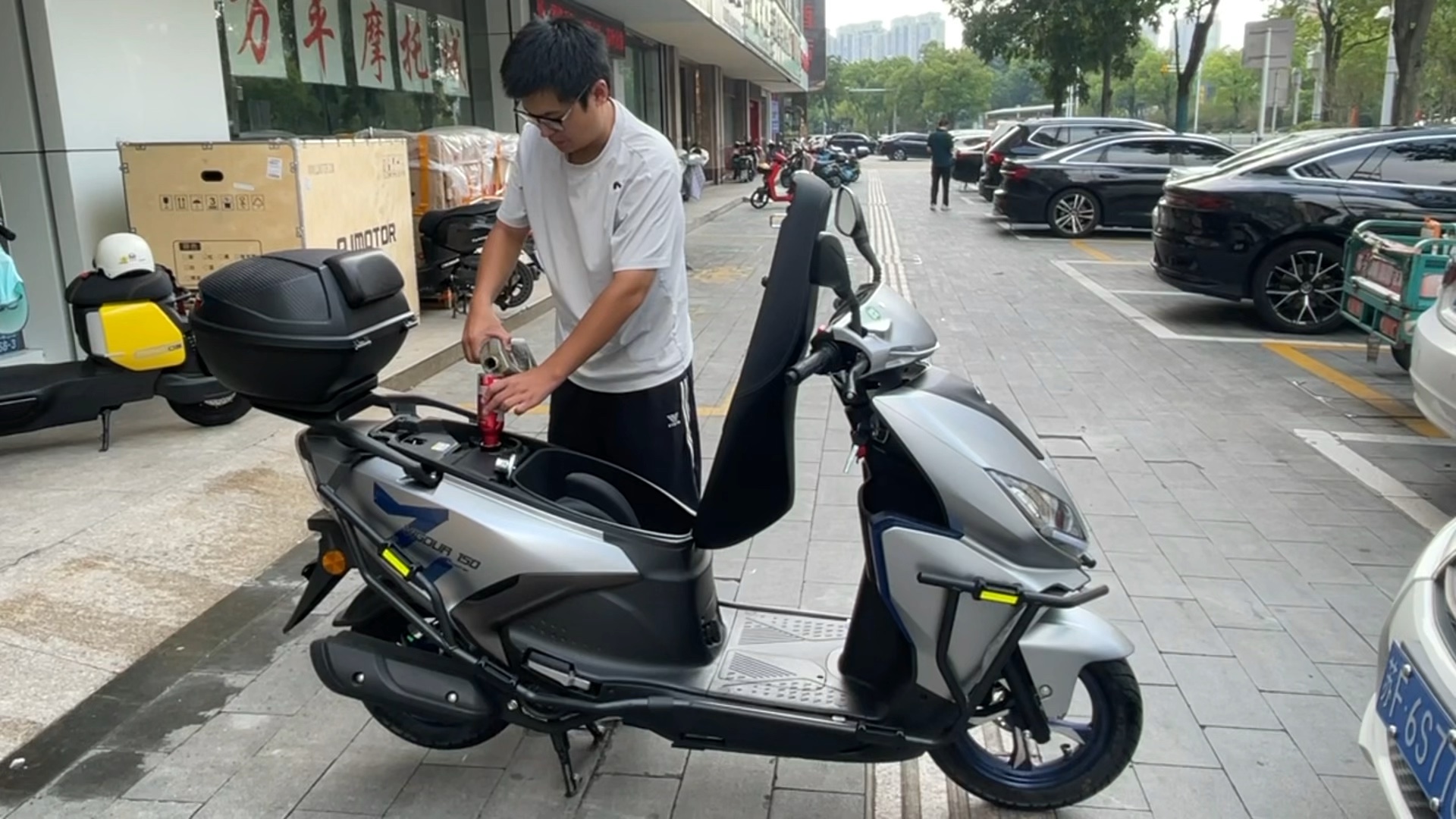 钱江劲150提车