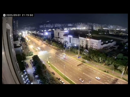 最新车祸！龙泉，摩托车，上帝视角，行车记录仪，现场多角度