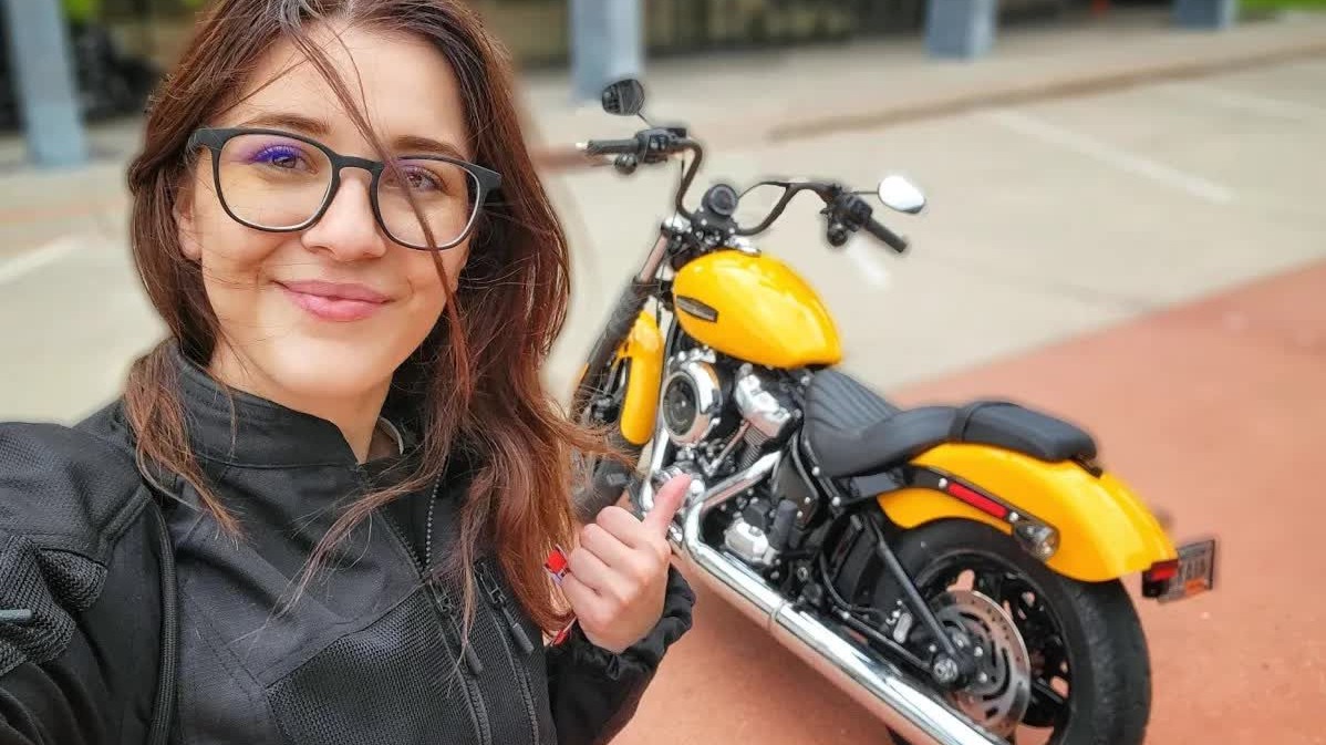 2025 Harley Street Bob 第一人称骑行 – 常规骑士的第一印