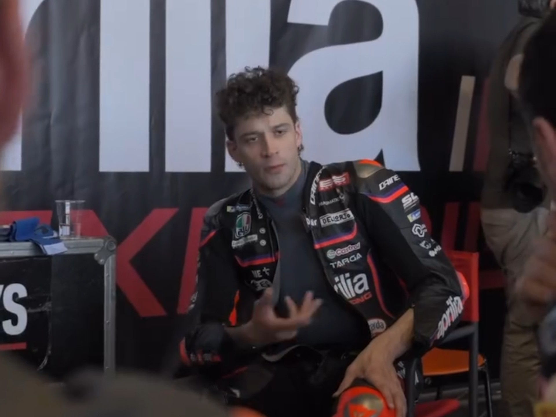 a厂暑期小卖部之卖课还可以选小贝老师教