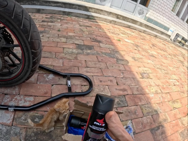 练习时长一年 8000 公里首次洗车洗链条 + GSX250R