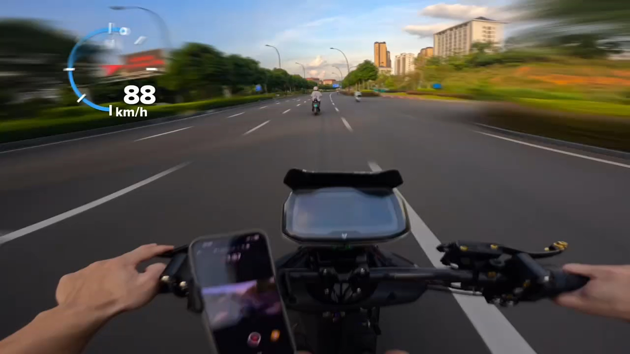 我就说你知道的太多了，你随时有离开的理由，而我投入的时间累加