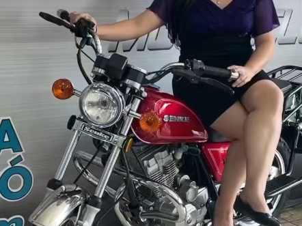 森科太子SK125-6#摩托车 #强烈推荐 #铃木太子 #机车小姐姐 