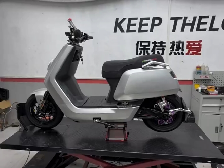 西藏小牛已经落地，等待西藏龟五落地测试好就出发，不懂200安跑