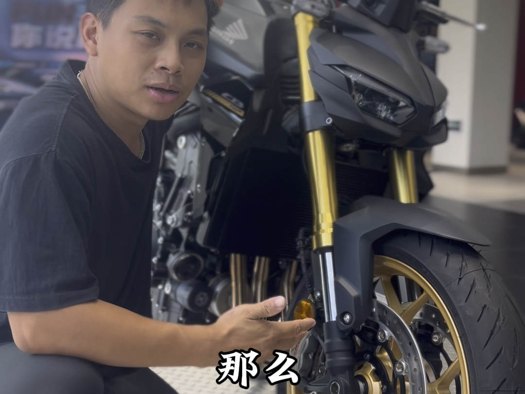 努力不是为了超越别人，而是为了超越自己。加油各位忠爱本田的