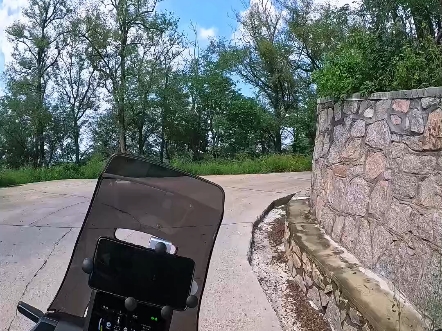 胡思瓦纳901跑山