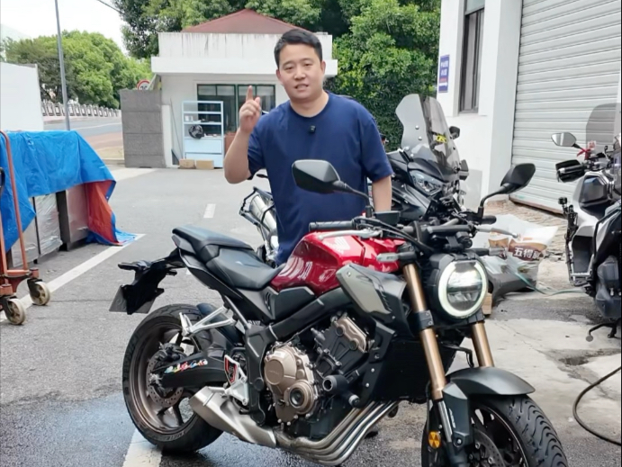 20年本田CB650R 还有准新车？ #CB650R #骏联车行