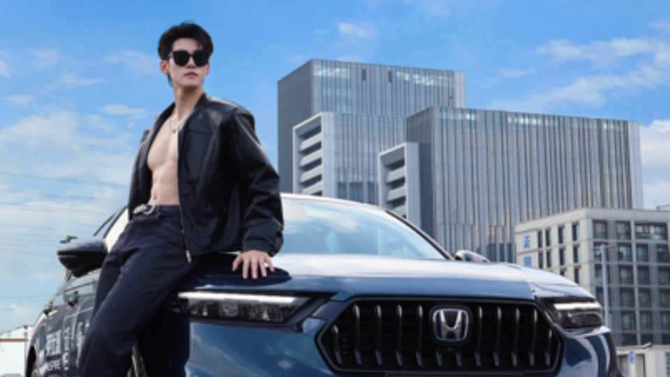 突然好想你，今天去接你下班。#日系B级F4 #有面有派好车英仕派