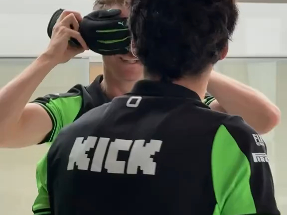 【7.25索伯洋抖】Having a glove-ly media day in Spa