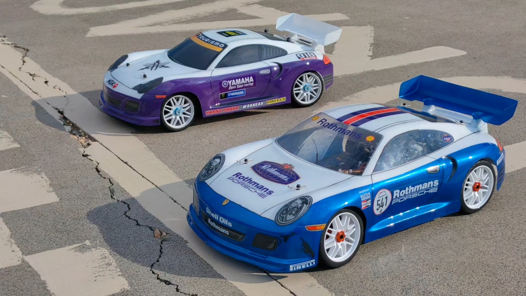 保时捷情侣车来啦