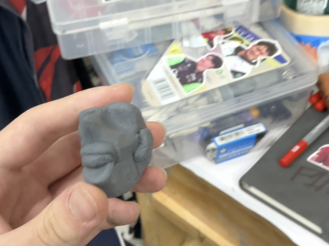 【F1FRM】“嘟嘟嘟哒”#维斯塔潘#抽象#F1#美术生#红牛