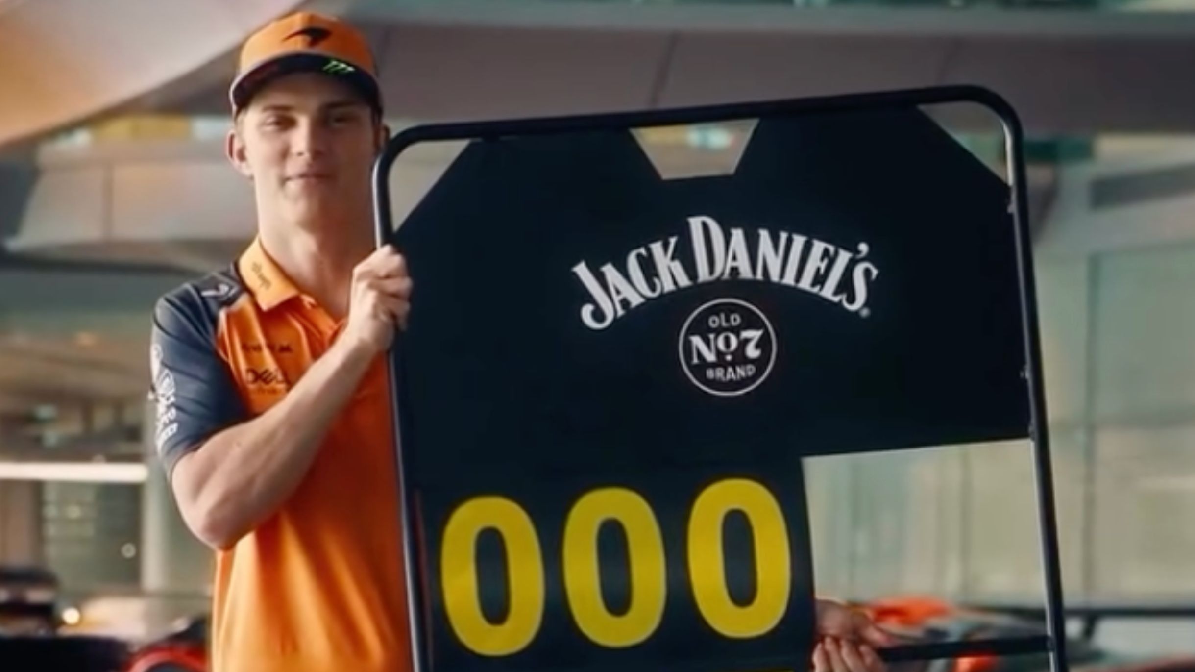 【F1】【Oscar Piastri X Lando Norris】迈队夏休小视频:"Ou