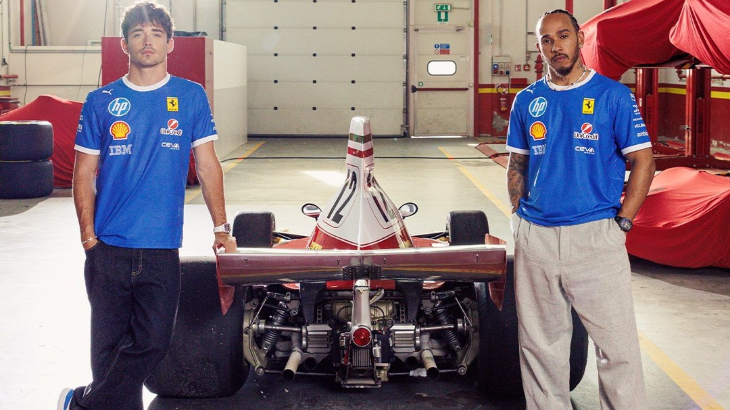 【4416】蒙扎主场服装拍摄花絮 逗猫像呼吸一样简单～