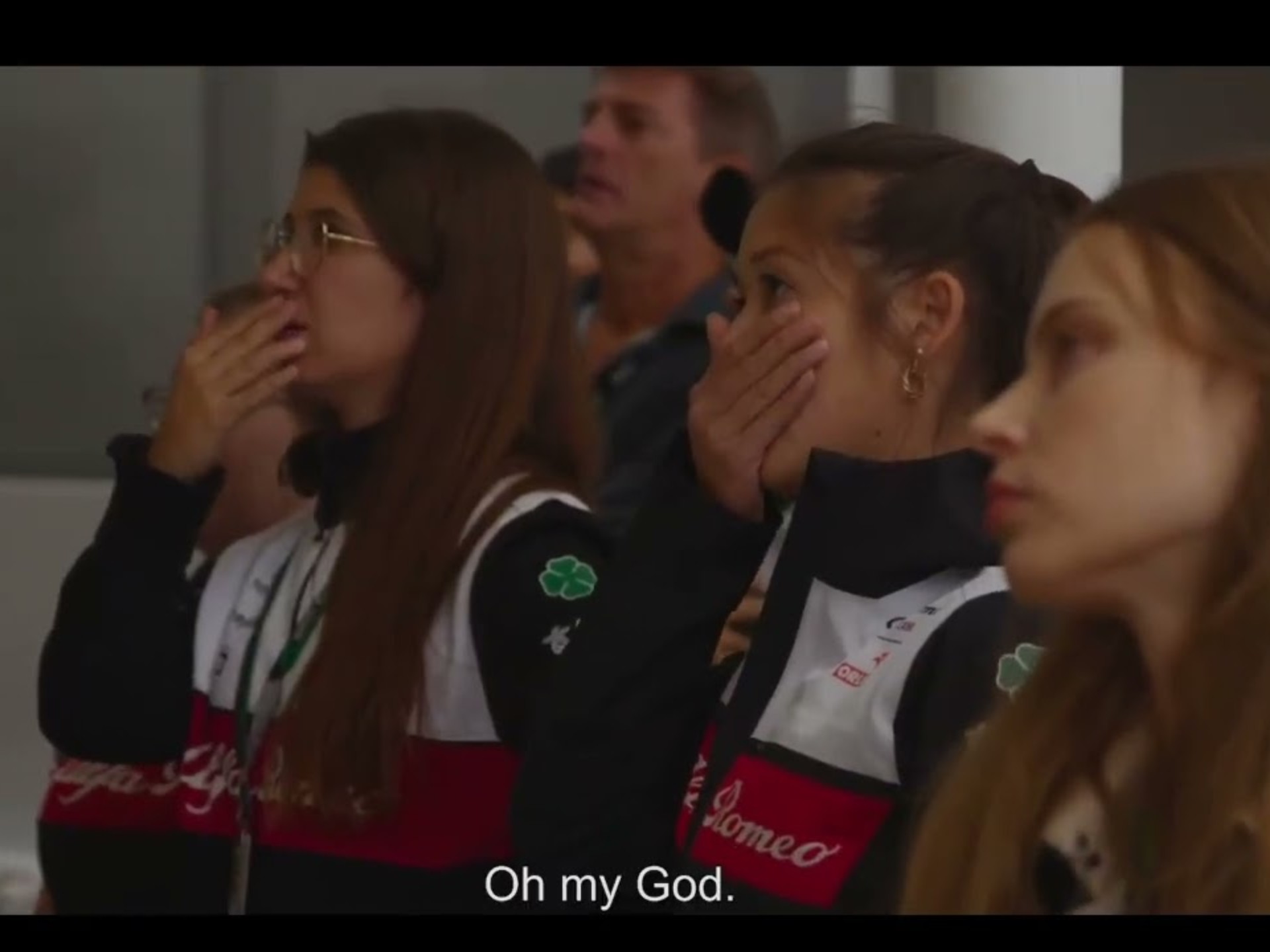 F1车迷最难熬的一天，halo救了周冠宇