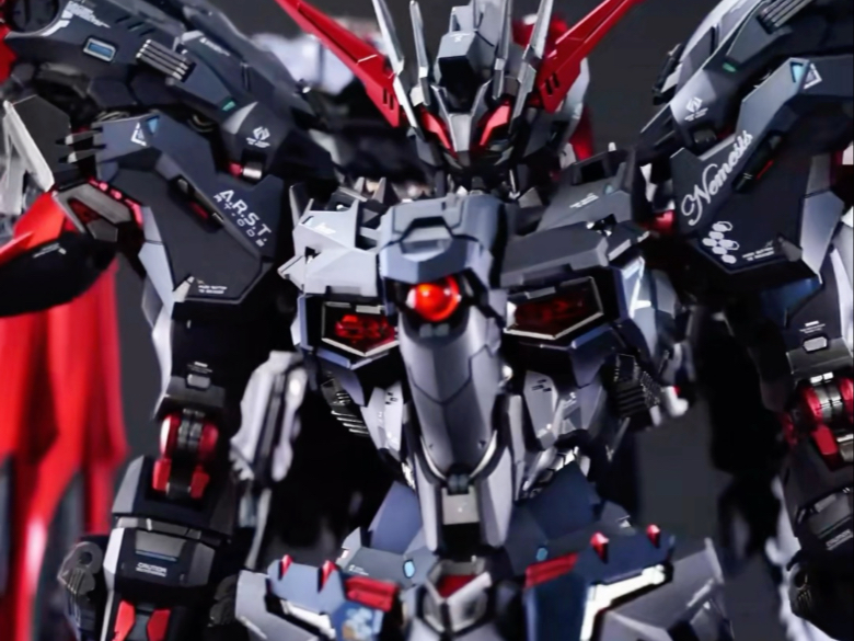 从板件到成品，是我亲自赋予它“生命”。