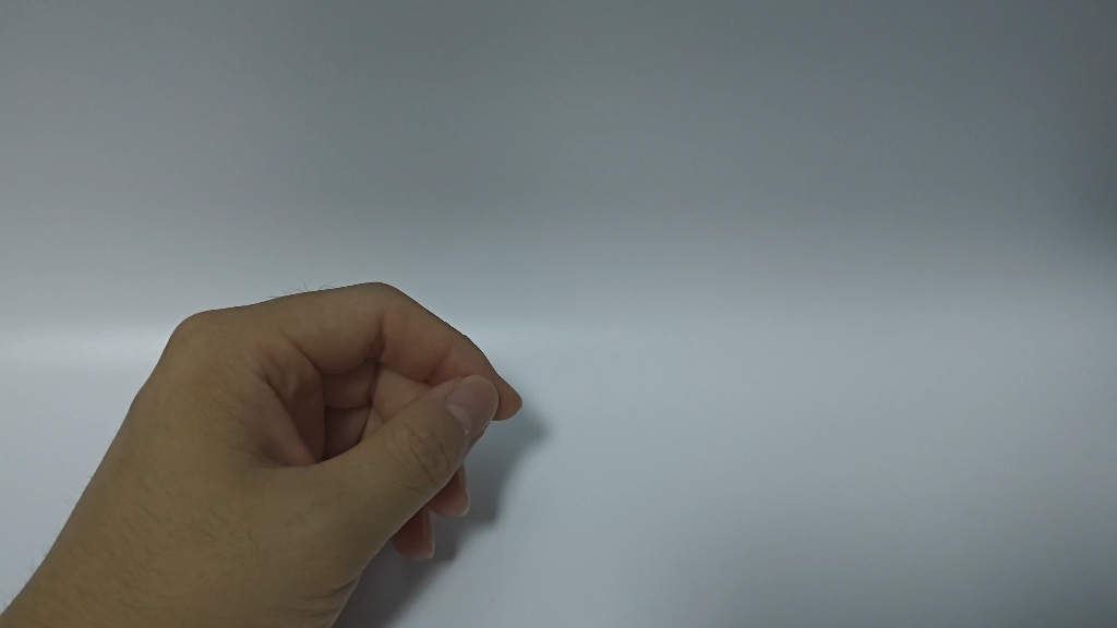 今天开箱一个很好玩的遥控小车