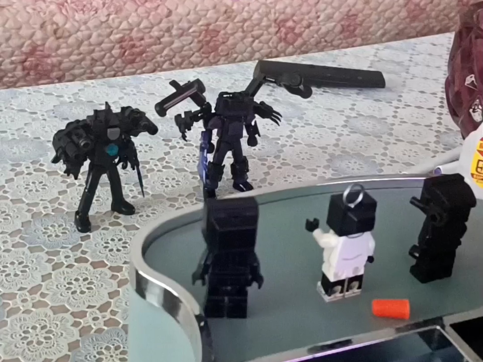 新的剧情（蓝紫出击）