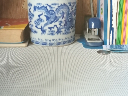 随时买个小玩具，字幕有口误，请谅解。