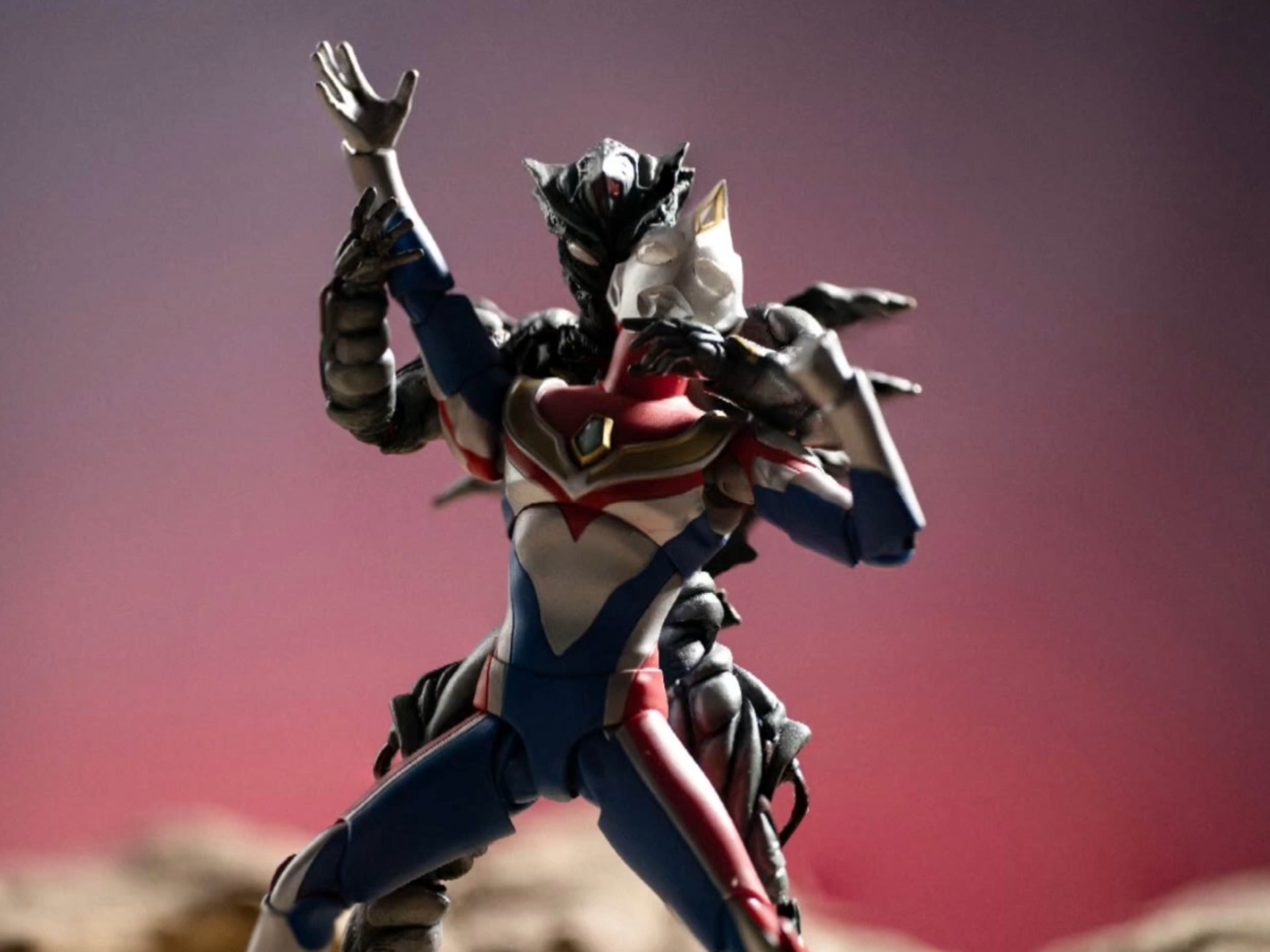 《新的影子》 戴拿奥特曼VS吉尔加诺德！