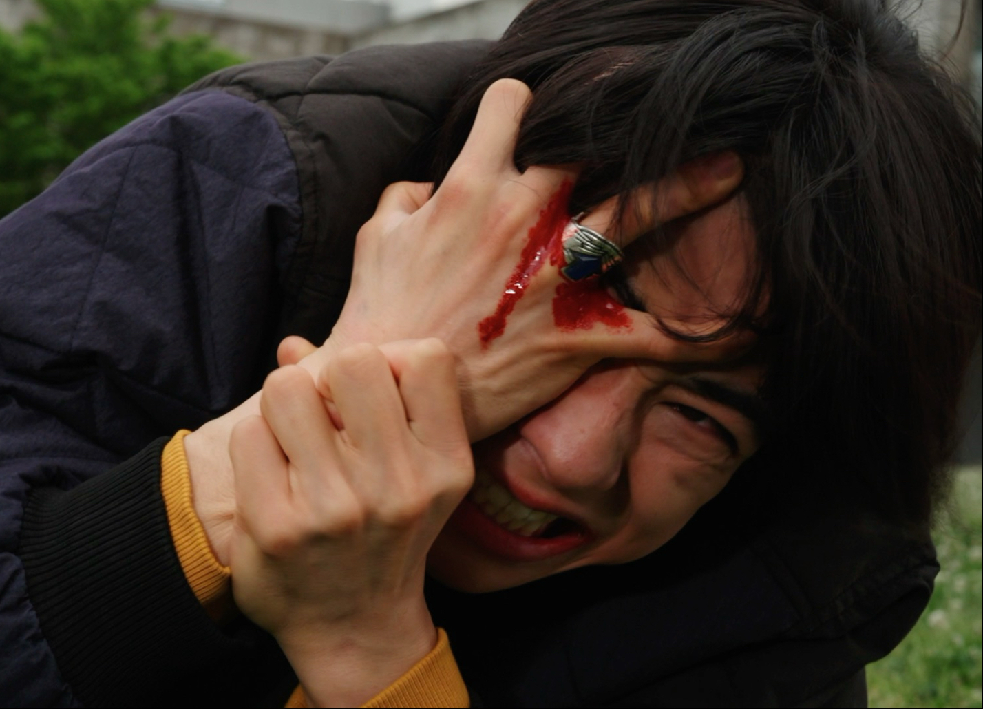 自从那个圣诞节后，我失去了所有