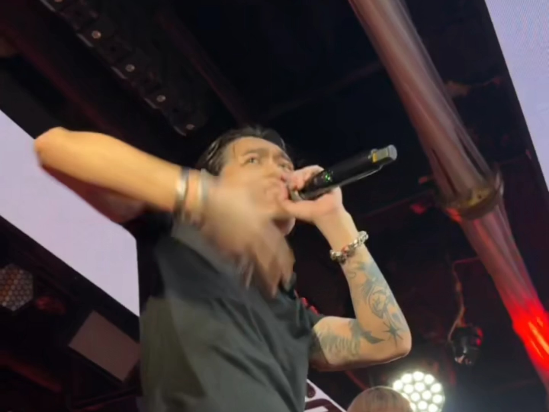 这个徐赢故意留Daddy不唱是吧。