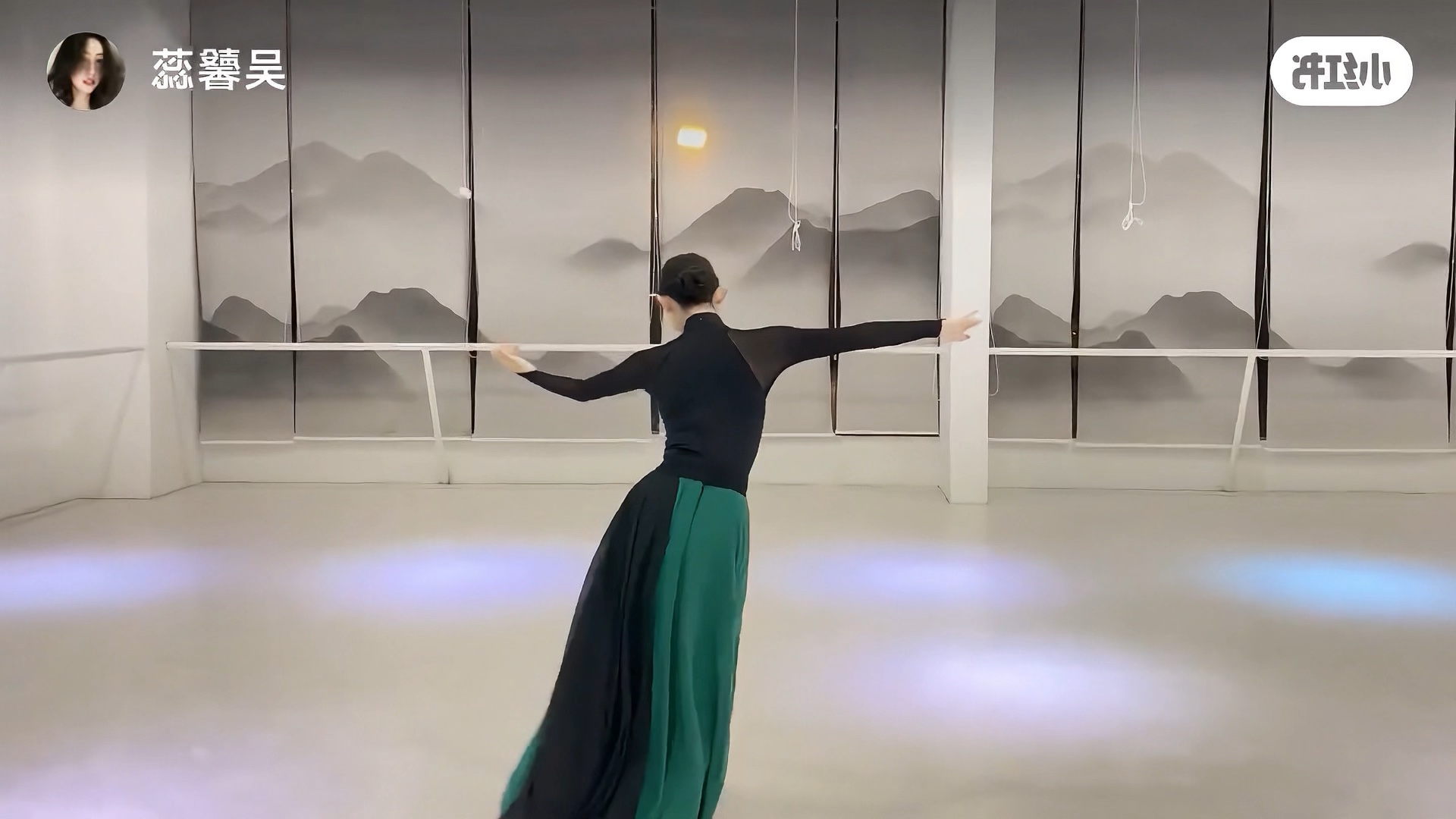 敕勒歌（镜面）-吴鑫蕊