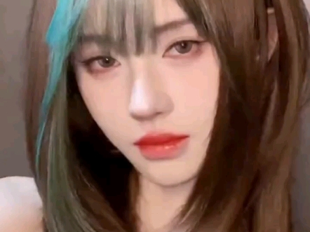 网友们，你们这谁能忍住不爱鞠婧祎啊！