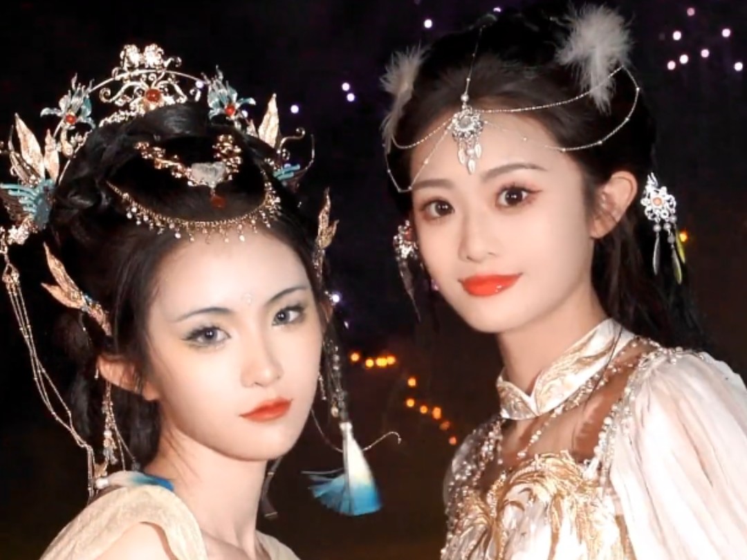 让我们一起共赴这烟花盛会。