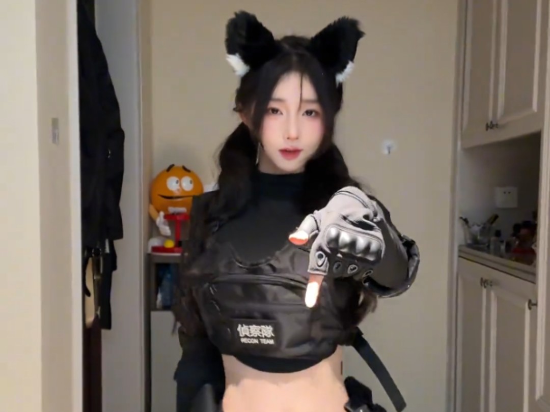 不会都忘了我会跳舞吧？