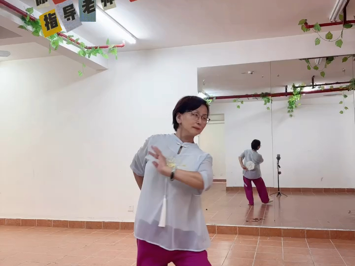 【严喜英】Up主探索中，欢迎收看求三连！