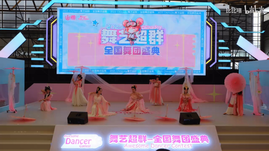 心软的奶秀奶傻瓜，无情的冰心开爆发！认识一下吗？我是七秀，在吗？我