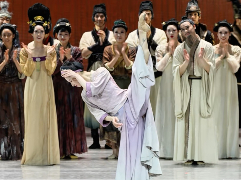 超燃谢幕来啰！