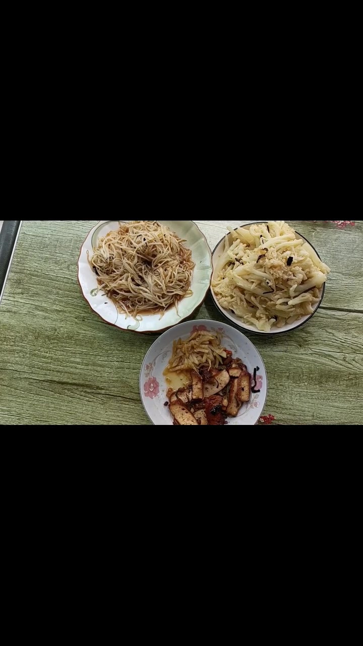 【做个快乐的小嫂子吧】新作上线，快来看看！