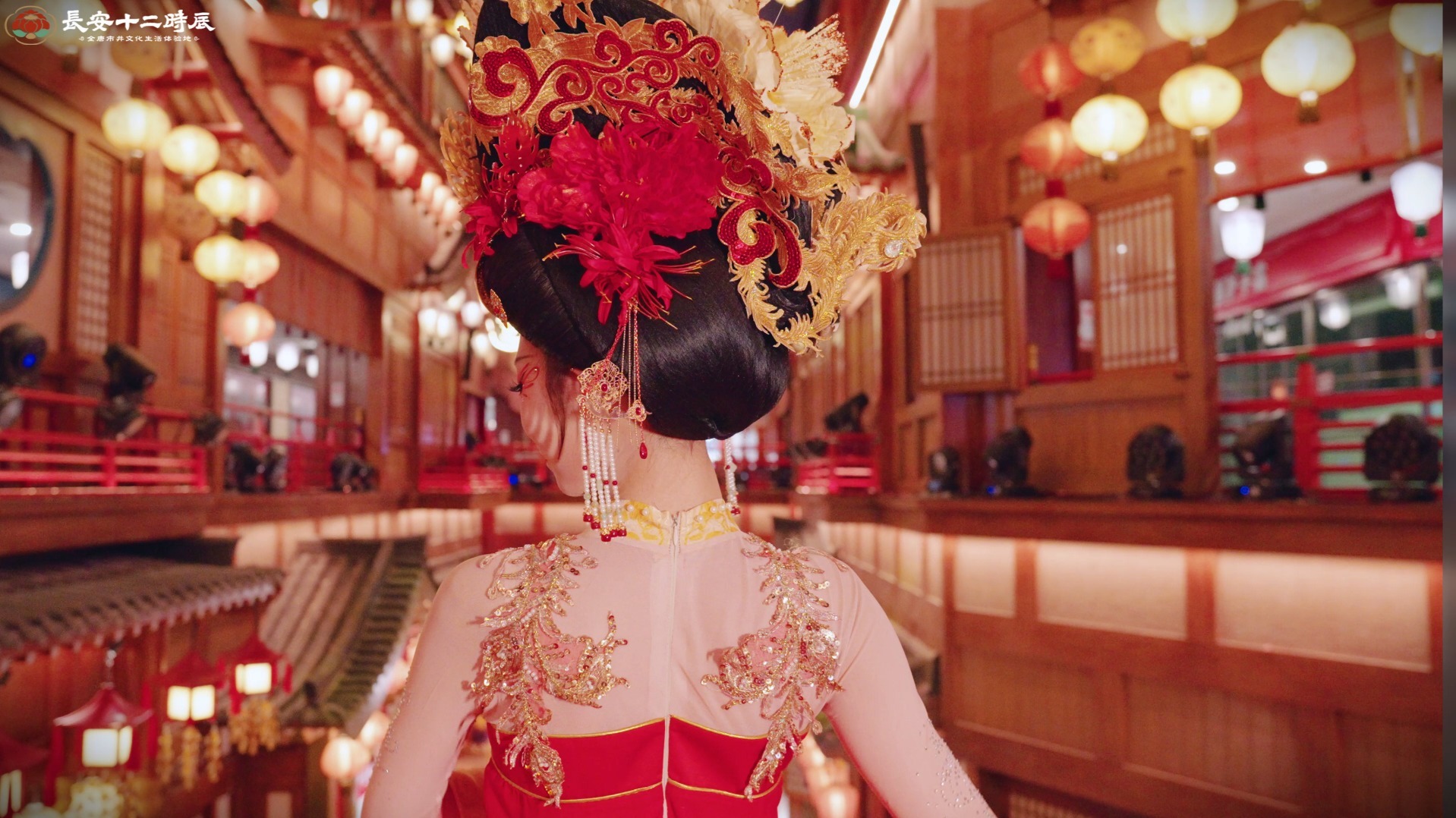 如果遇到爱的人，记得去拉着她的手