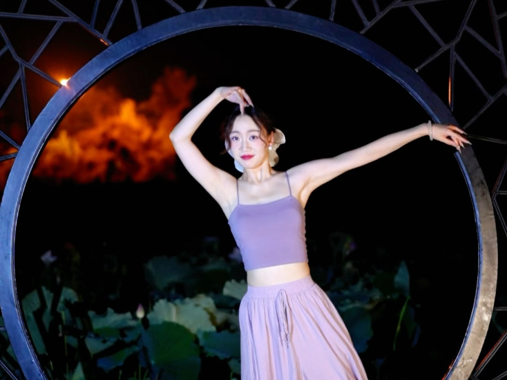 我本无意入江南奈何江南入我心#古典舞#入画江南#氛围感#户外