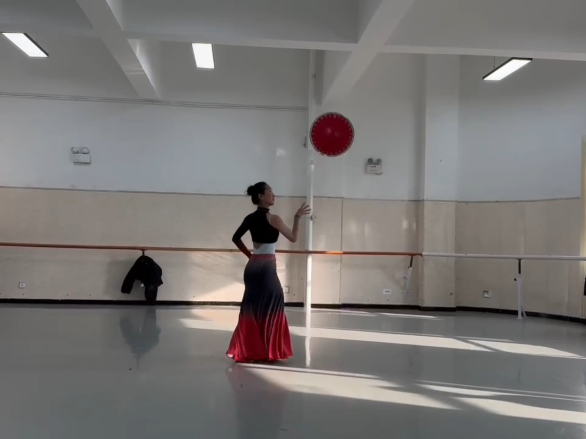 小小老子打小就跳傣族舞，我亲爱的小傣，下次见。#民族舞的魅力