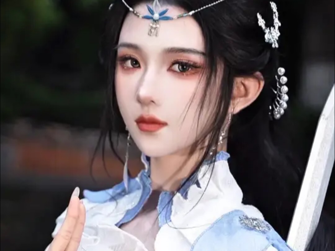 “师兄，我是婉儿啊”