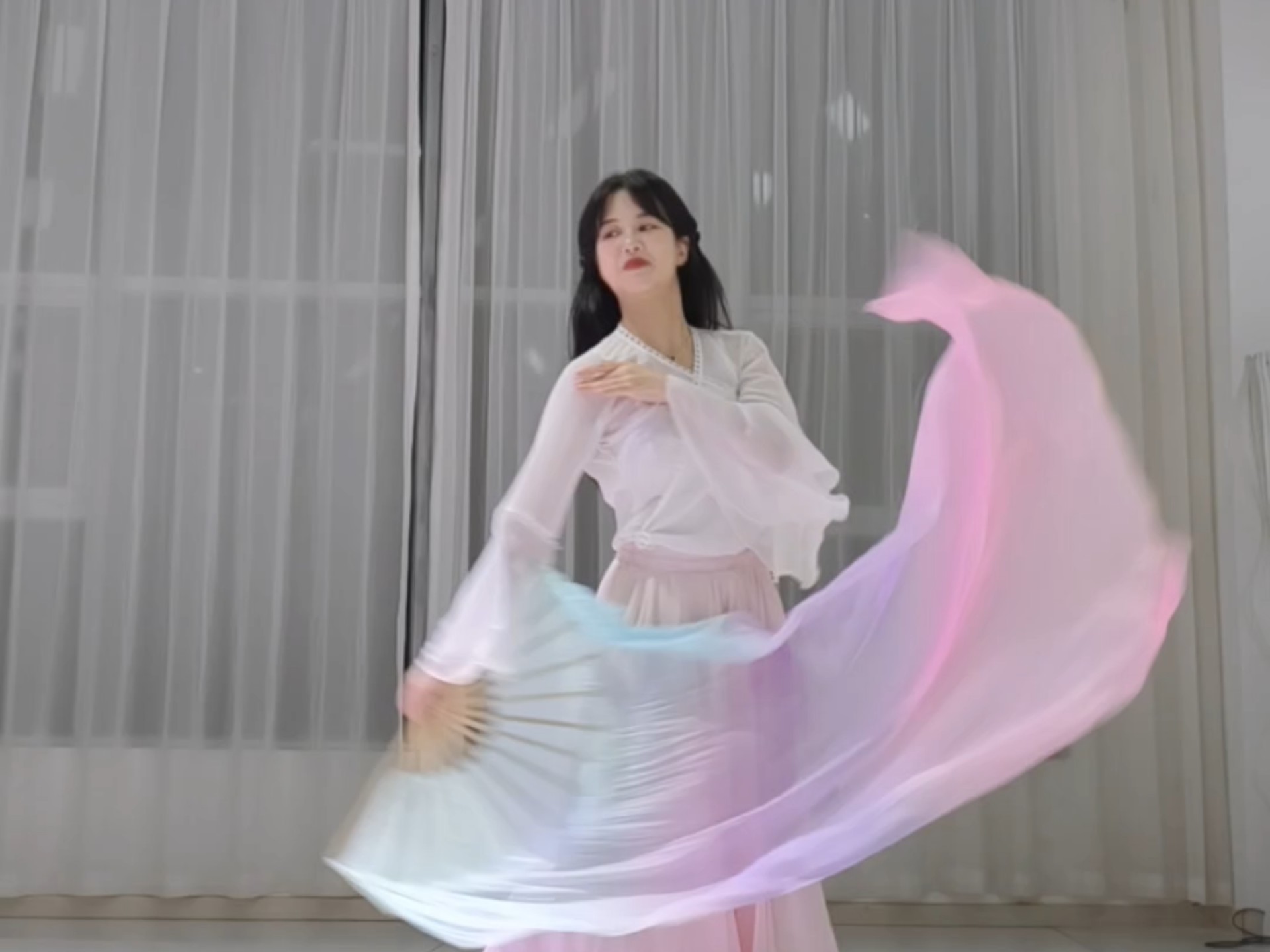 被刘宇老师的画中游美哭啦~