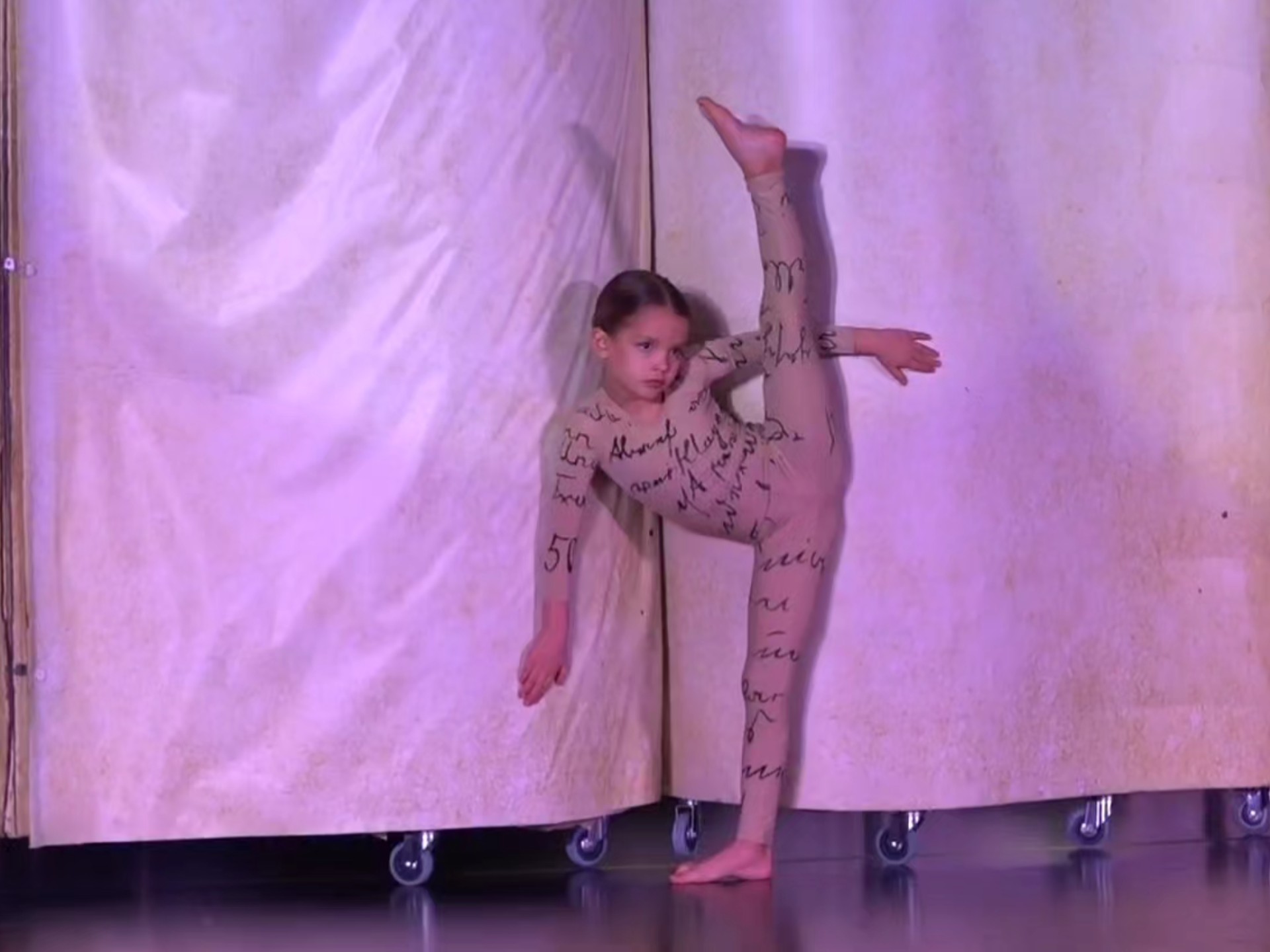 《白纸书新篇》